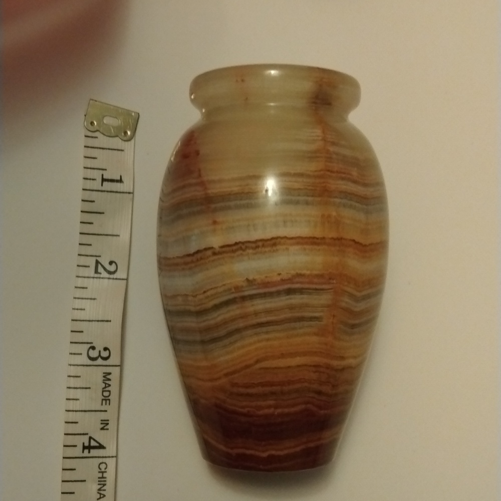 Mini Rock vase - Picture 2 of 2